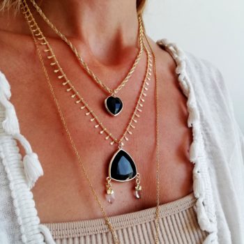 collier coeur or pierre agate noire