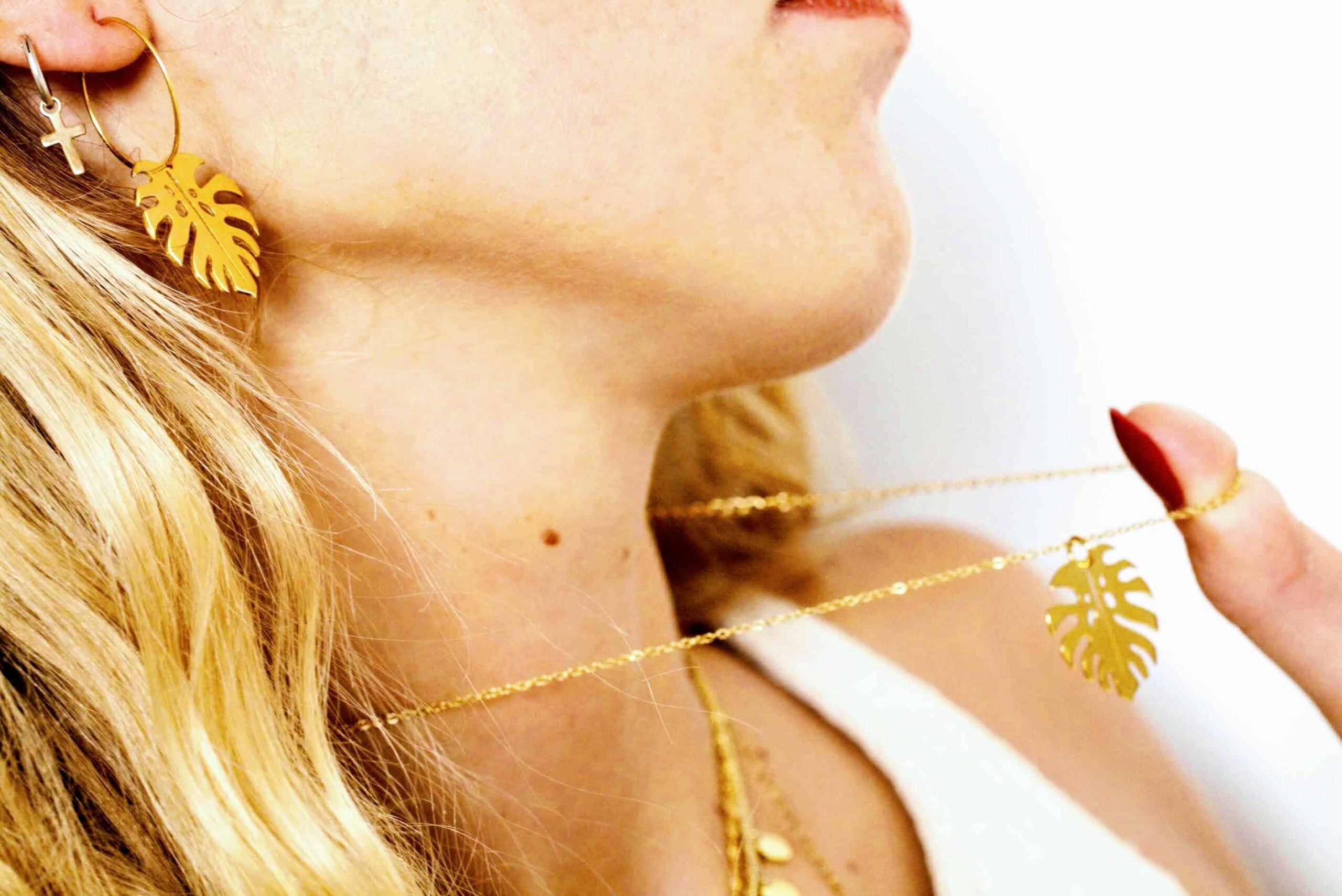 collier-monstera-or collier monstera or