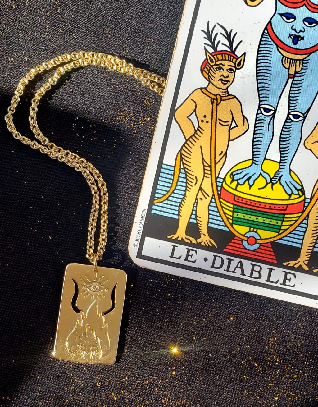 collier tarot le diable