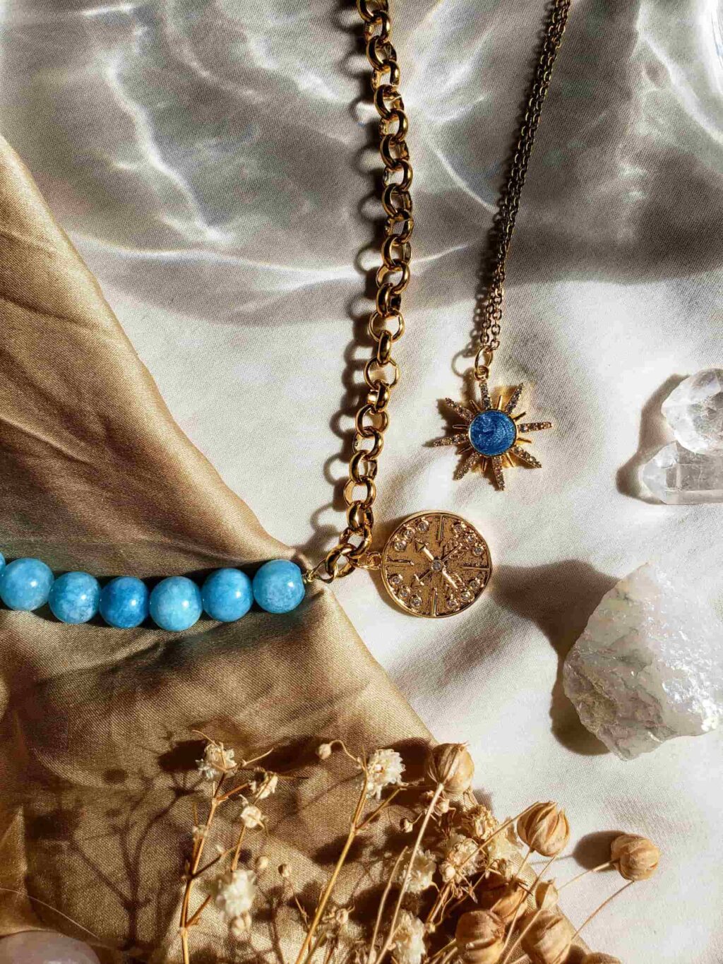 collier pierre naturelle bleu